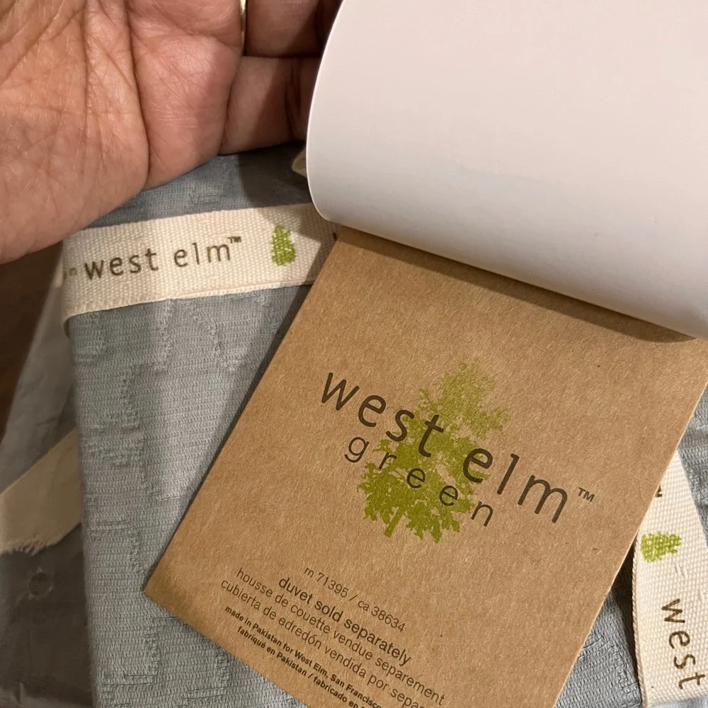 2 west elm organic matelasse mosa standard sham pillow case 100% organic cotton